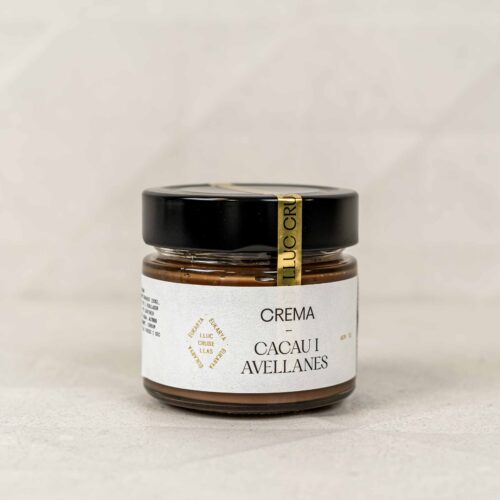 Crema de cacau i avellanes elaborada per Lluc Crusellas, el millor xocolater del món