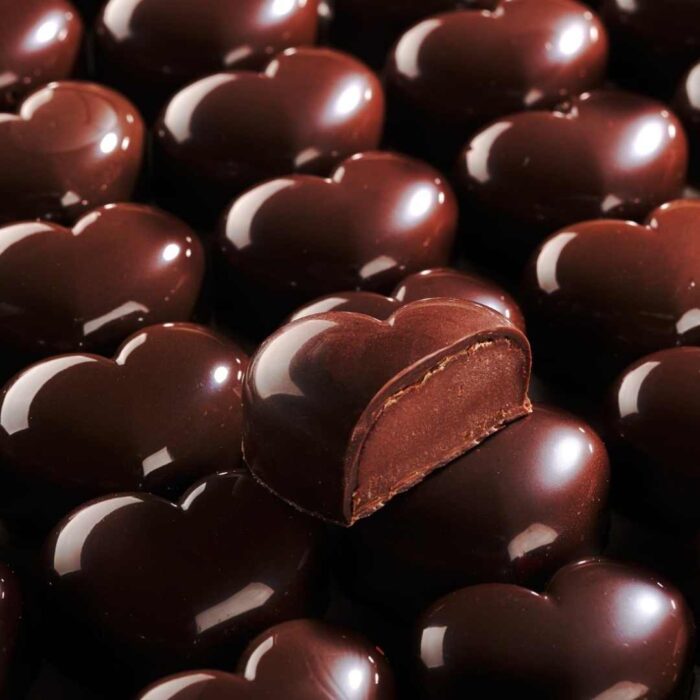 Bombons Amor de la col·lecció Sant Valentí, bombons de xocolata negra