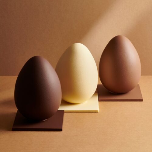 Ous de Pasqüa de xocolata, elaborats per Lluc Crusellas.