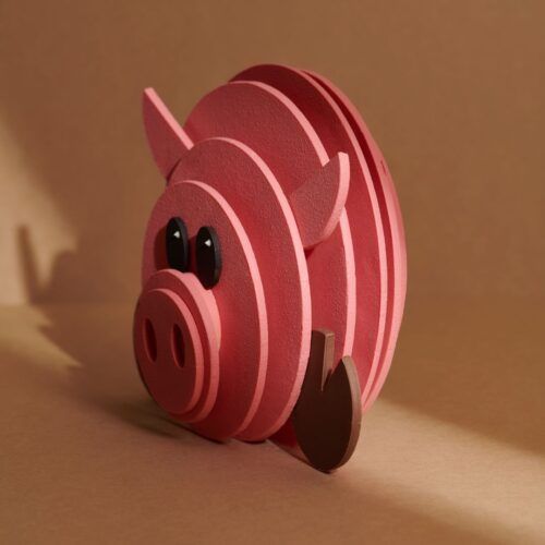 Mona en forma de porc de xocolata. Elaborada per Lluc Crusellas.